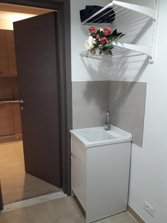 La Chicca Apartment Pisa Bagian luar foto
