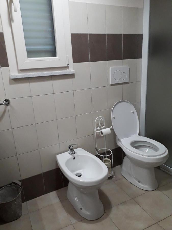 La Chicca Apartment Pisa Bagian luar foto